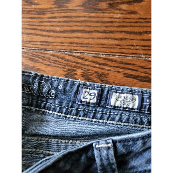 Miss Me Bootcut Embellished mini fleur-de-lis pocket Jeans sz 29 - Picture 2 of 4